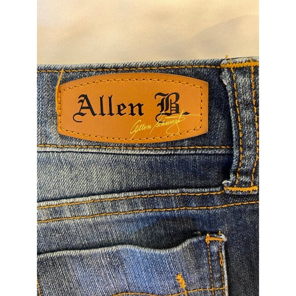 Allen B WomansShort Shorts Size 12 Distressed Daisy Dukes w/fringed Edge - Picture 6 of 9